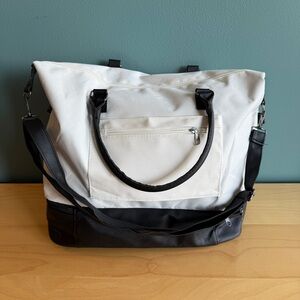 DSW White Weekender Bag with Shoe Storage